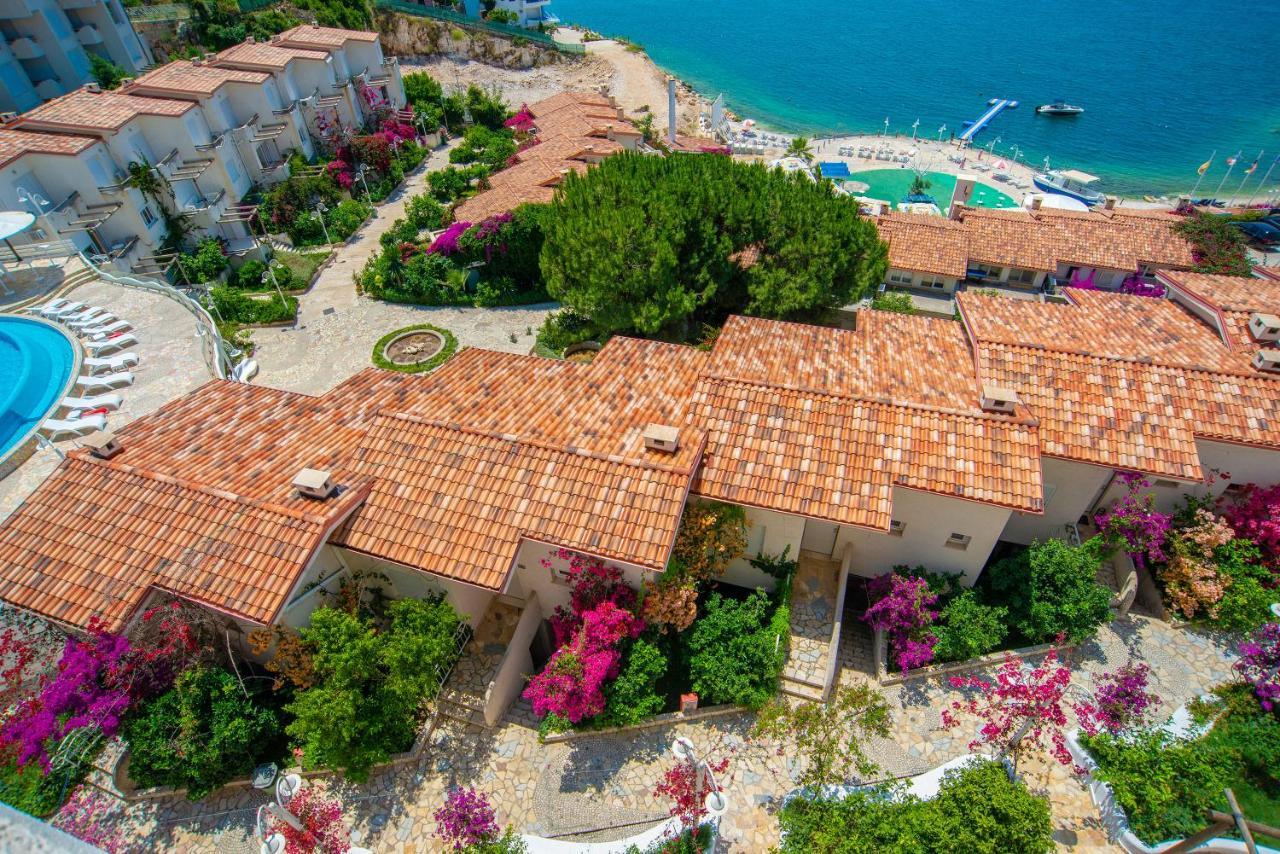 Bougainville Bay Hotel Sarande Exterior photo