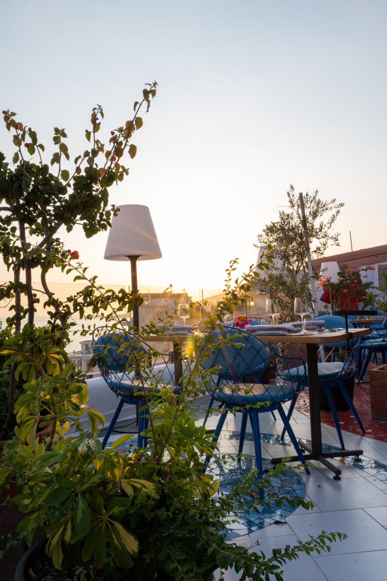 Bougainville Bay Hotel Sarande Exterior photo