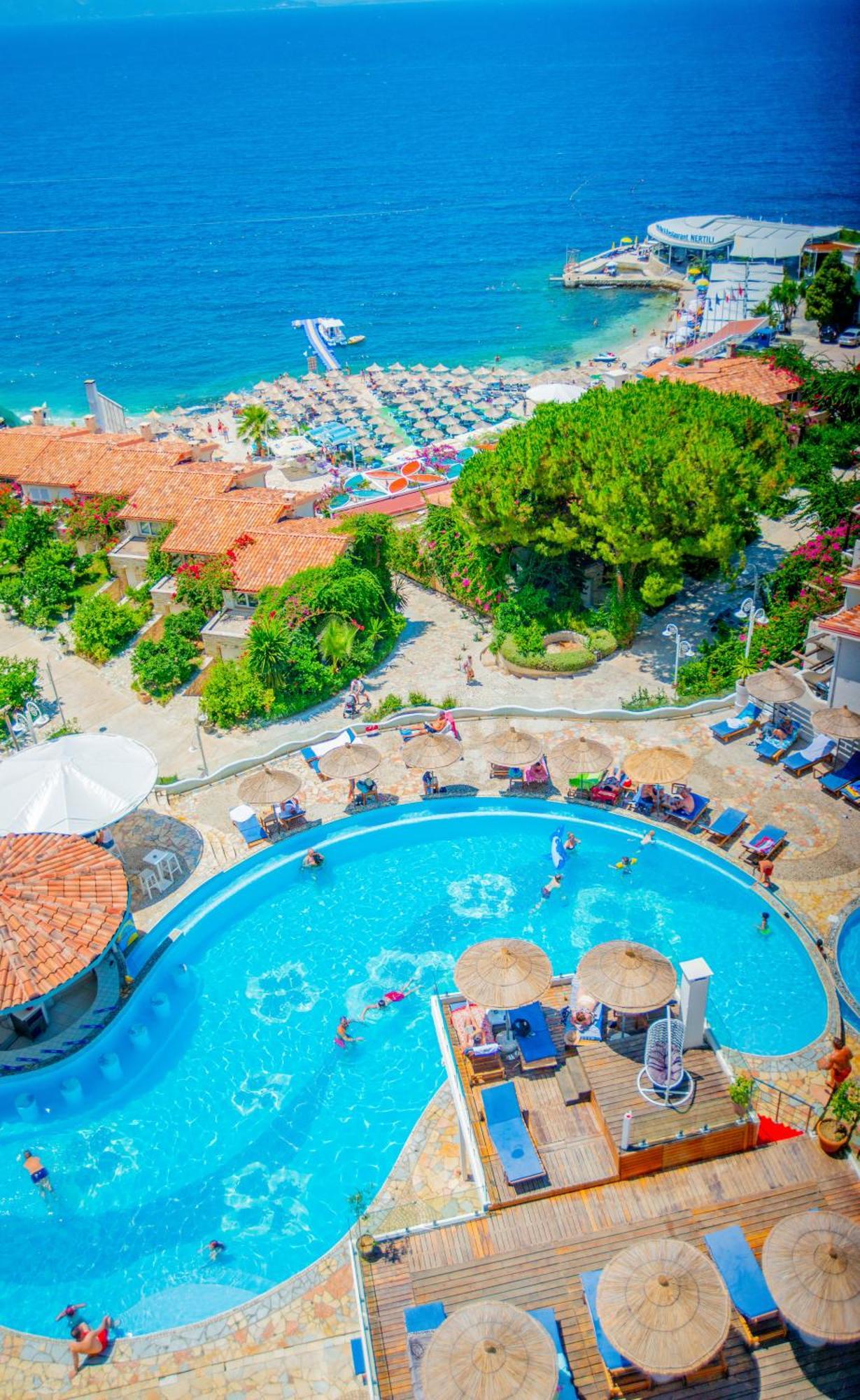 Bougainville Bay Hotel Sarande Exterior photo