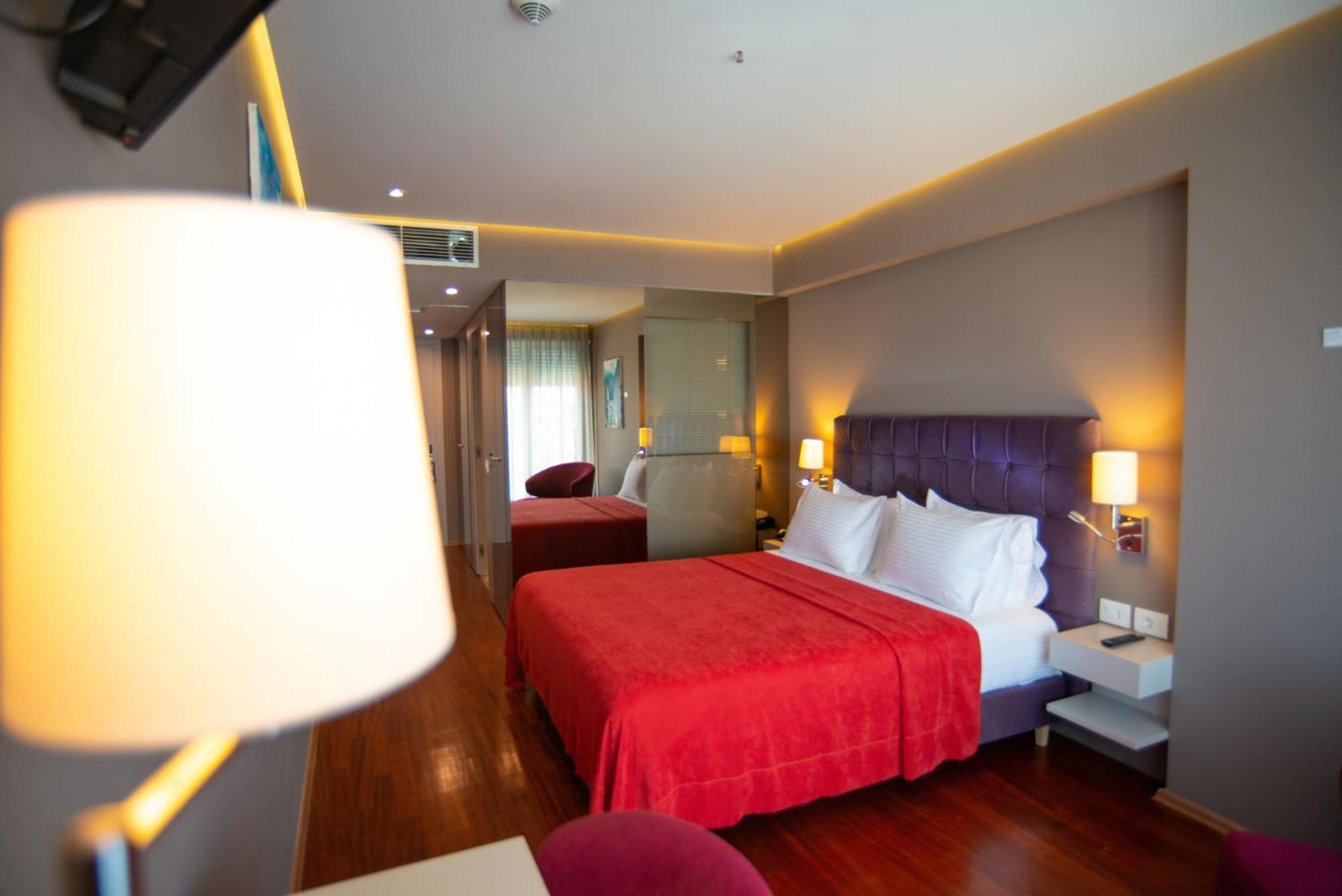 Bougainville Bay Hotel Sarande Room photo