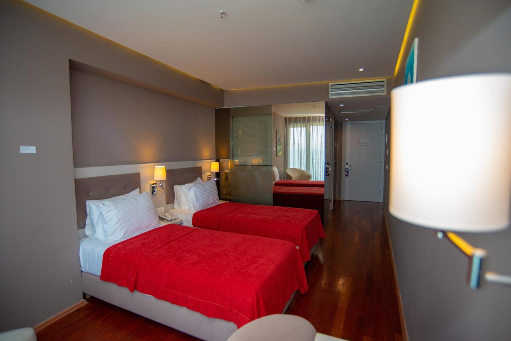 Bougainville Bay Hotel Sarande Room photo